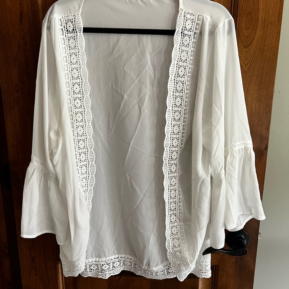 White Lace-Trim Open Front Tunic Top